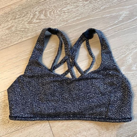 lululemon athletica Other - lululemon Free to Be Serene Bra White Black Alpine Sz8